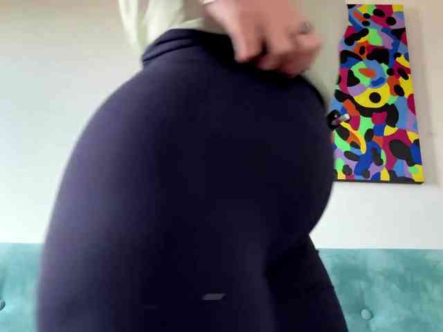 KarinaValdespino webcam