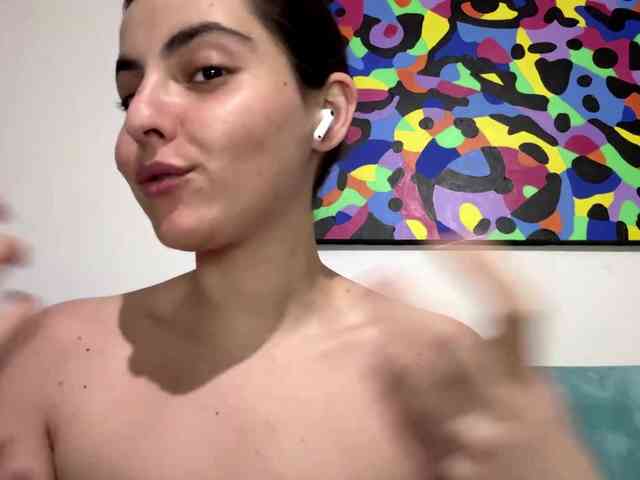 KarinaValdespino webcam