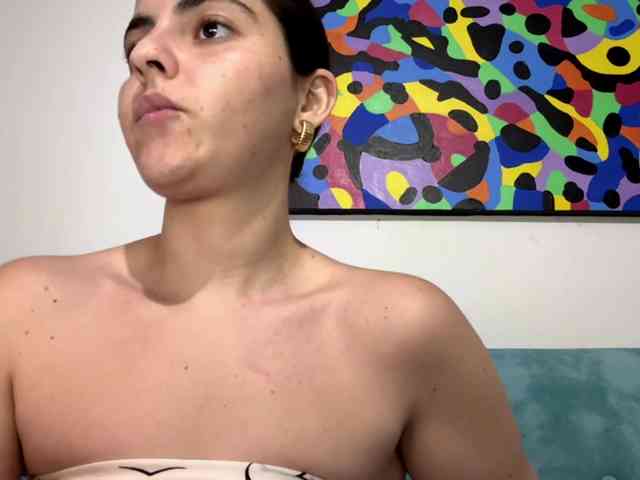 KarinaValdespino webcam