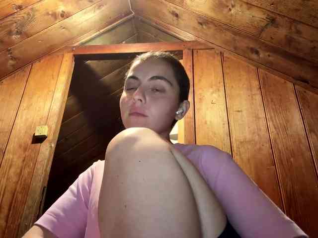 KarinaValdespino webcam