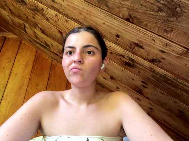 KarinaValdespino webcam
