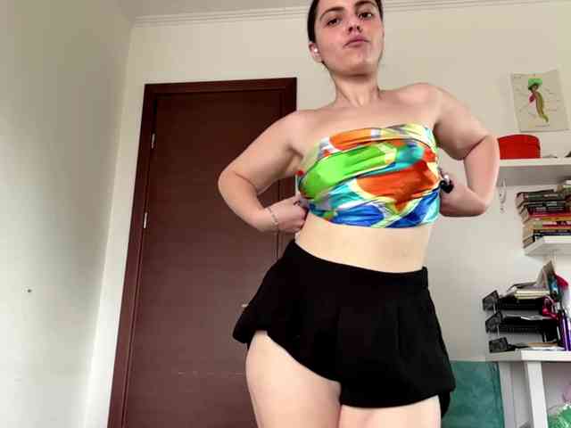 KarinaValdespino webcam