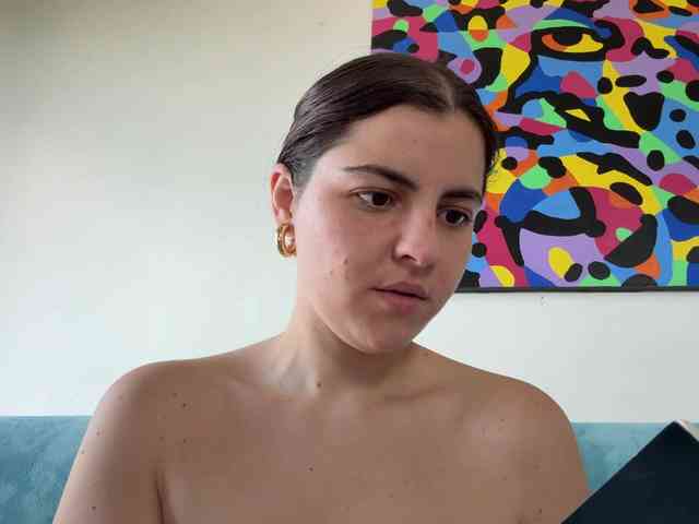 KarinaValdespino webcam