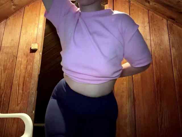 KarinaValdespino webcam
