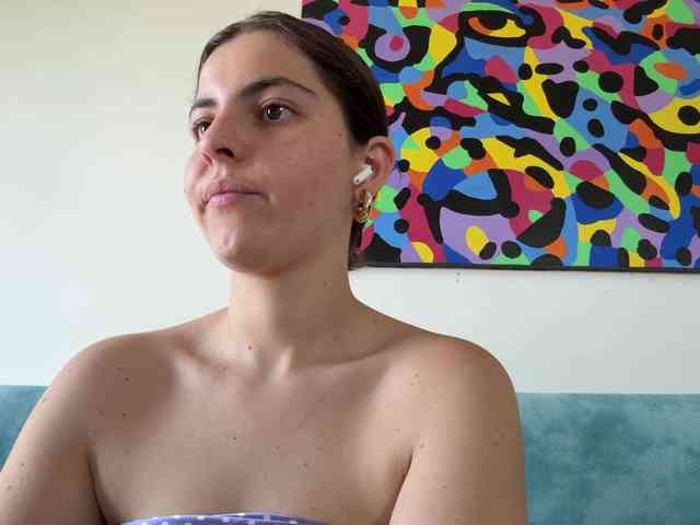 KarinaValdespino webcam