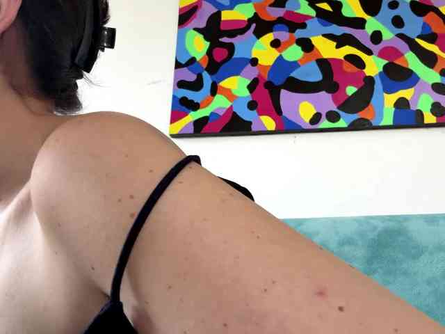 KarinaValdespino webcam