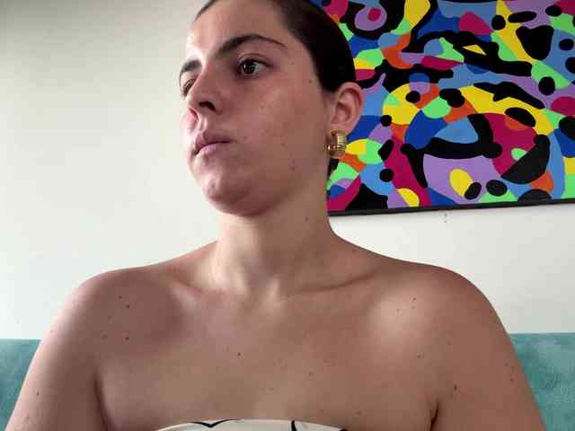 KarinaValdespino webcam