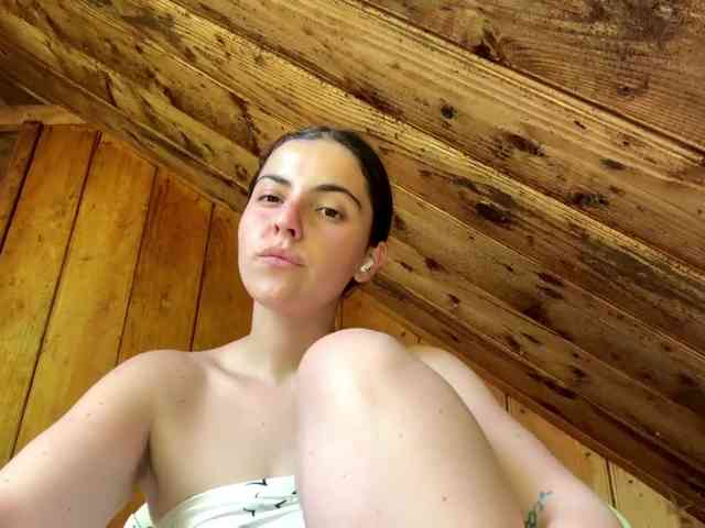 KarinaValdespino webcam