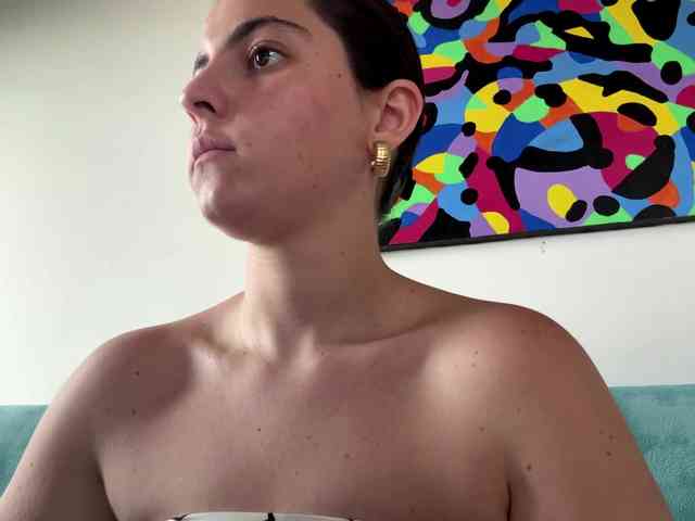 KarinaValdespino webcam