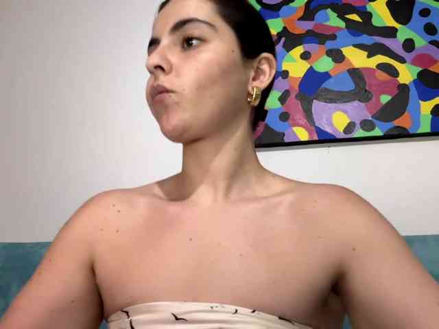 KarinaValdespino webcam