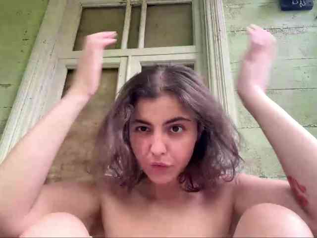 KarinaValdespino webcam