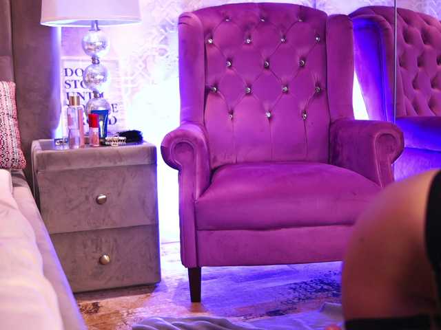 CataleyaBennett live cam on BongaCams