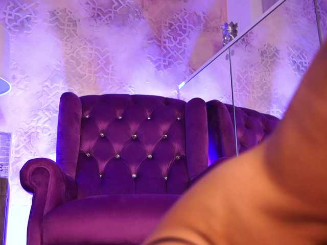 CataleyaBennett live cam on BongaCams