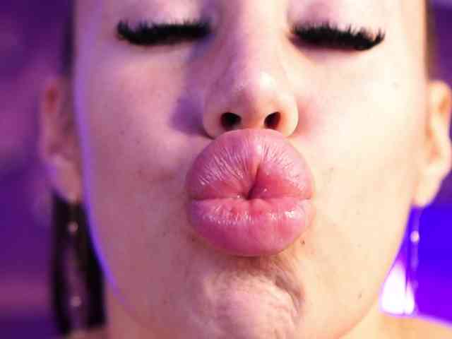 CataleyaBennett
