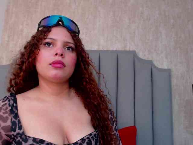 Isabella-Rivera webcam