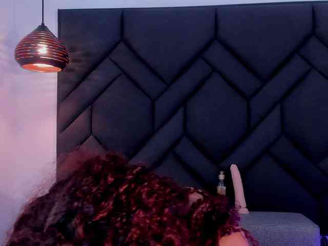 Isabella-Rivera webcam