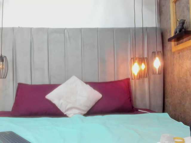 Milubrunnete live cam on BongaCams
