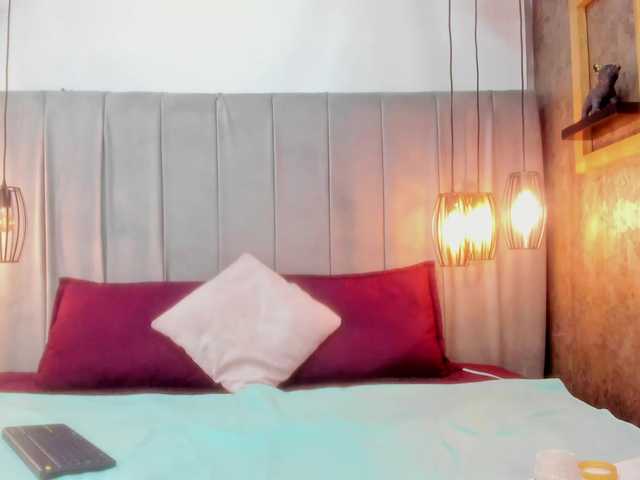 Milubrunnete live cam on BongaCams
