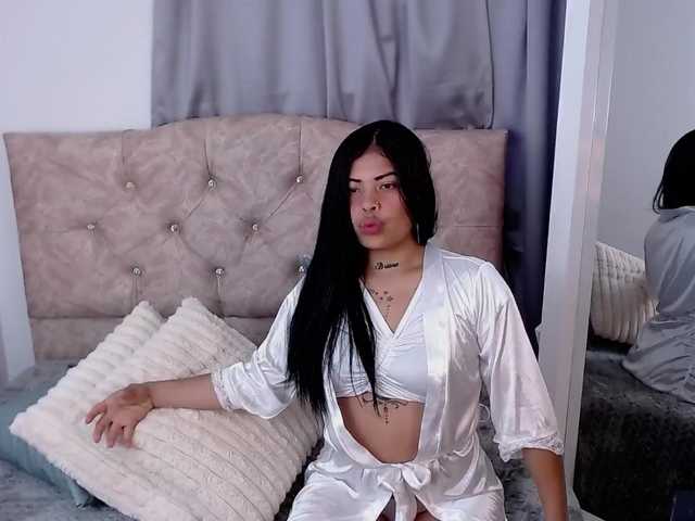 Alaiajackson live cam on BongaCams