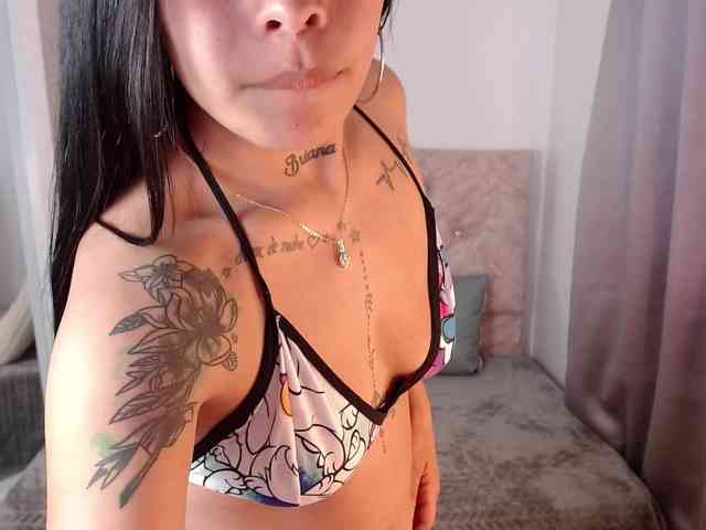 Alaiajackson webcam