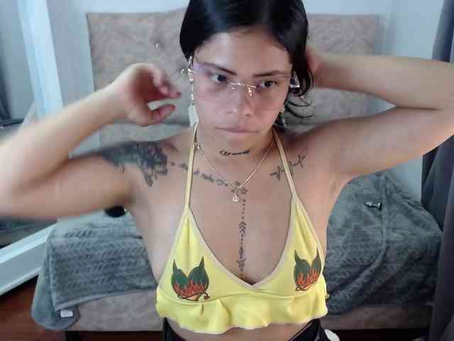Modella: Alaiajackson