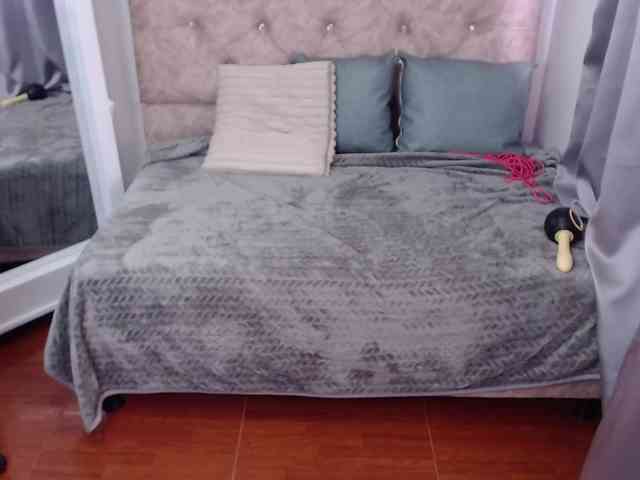 Alaiajackson webcam