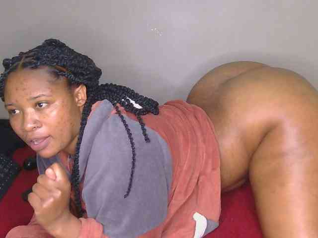 CherieBlush webcam