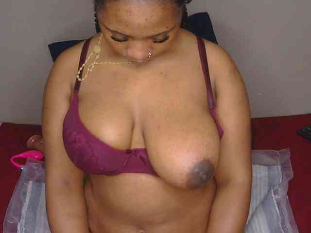 CherieBlush webcam