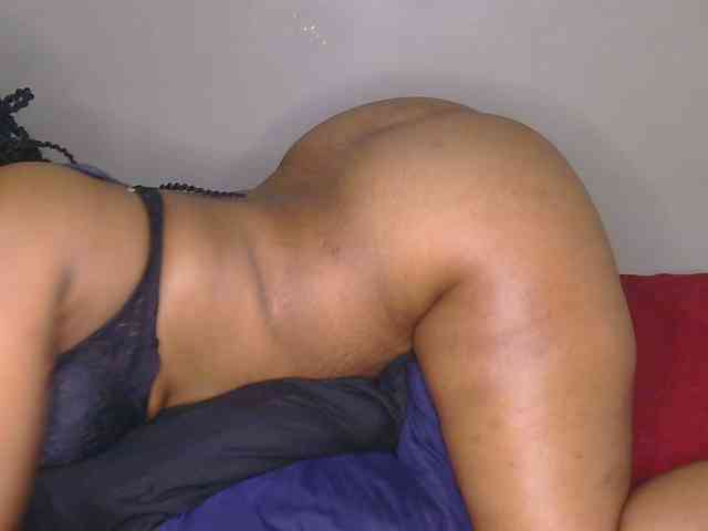CherieBlush webcam