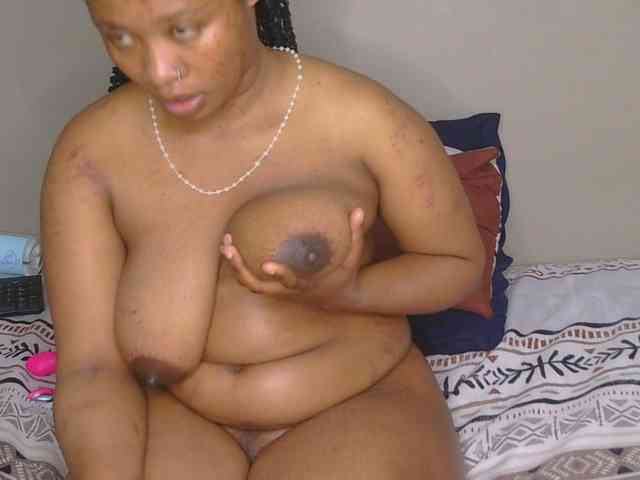 CherieBlush webcam