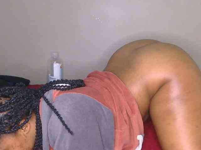 CherieBlush webcam