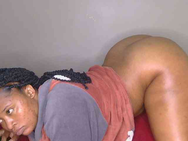CherieBlush webcam