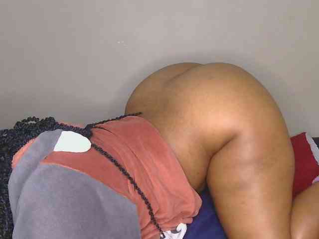 Cherieblush's cam show statistics and live stream