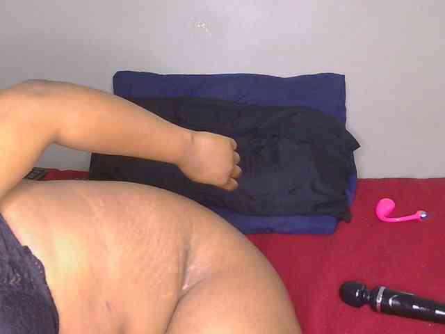 CherieBlush webcam