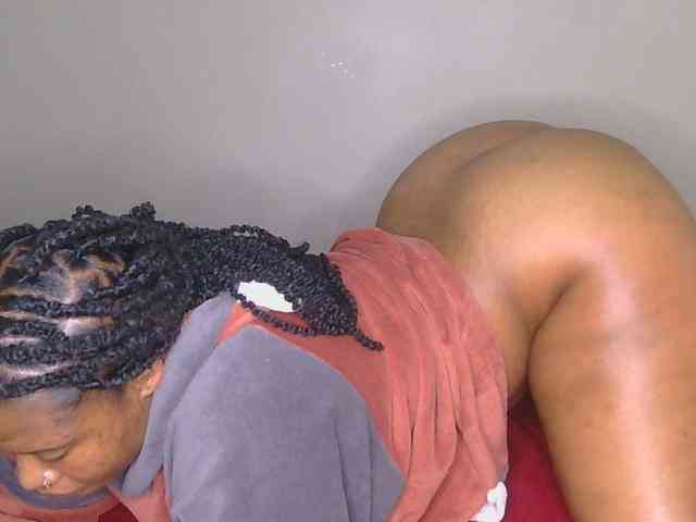 CherieBlush webcam