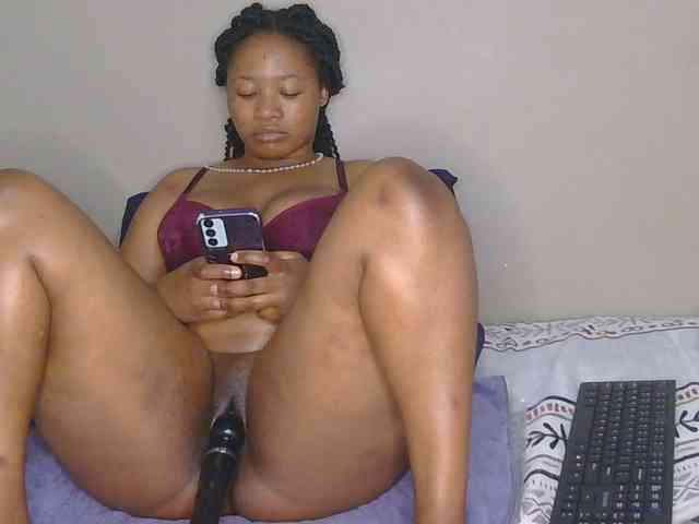 CherieBlush webcam
