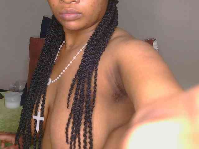 CherieBlush webcam