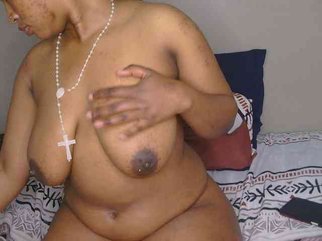 CherieBlush webcam