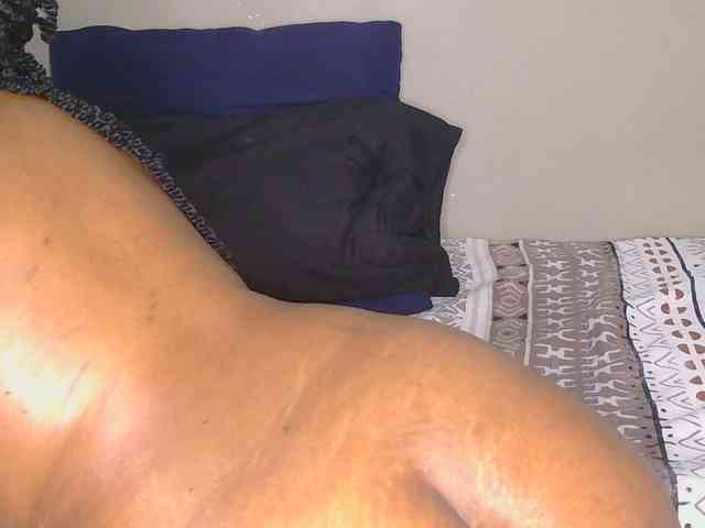 CherieBlush webcam