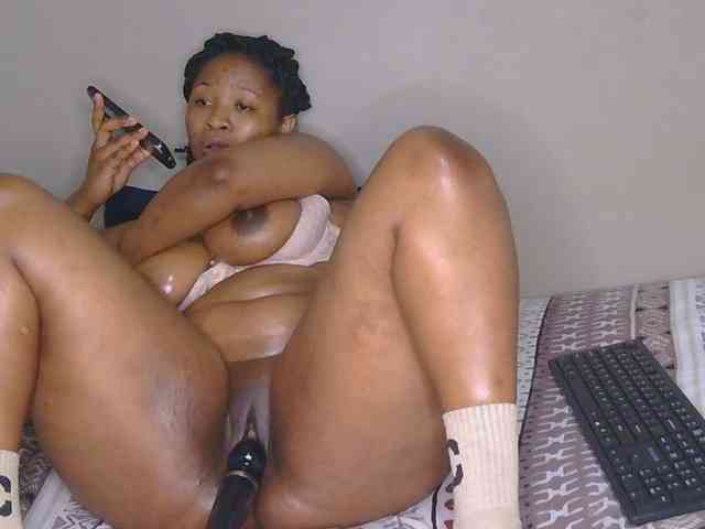 CherieBlush webcam