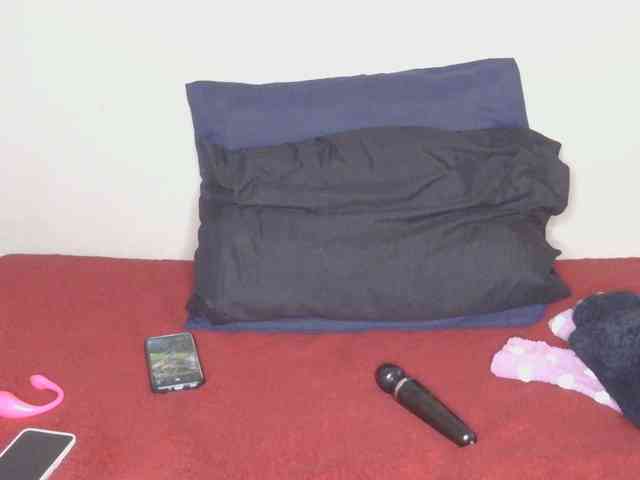 CherieBlush webcam