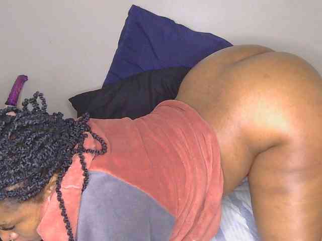 CherieBlush webcam