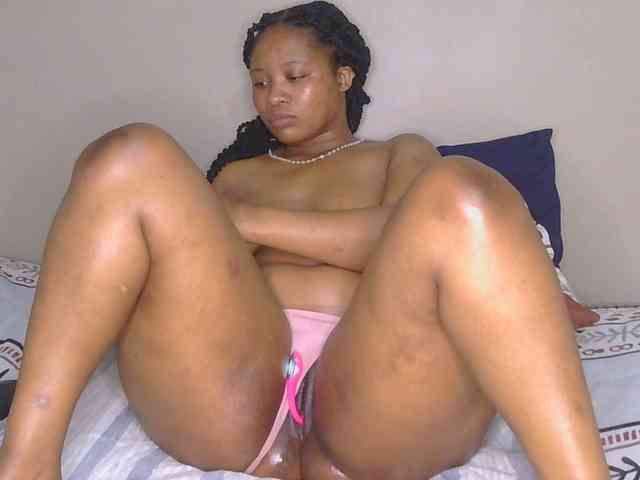 CherieBlush webcam