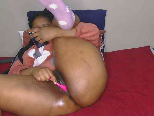 CherieBlush webcam