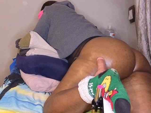 MissSpicybooty webcam