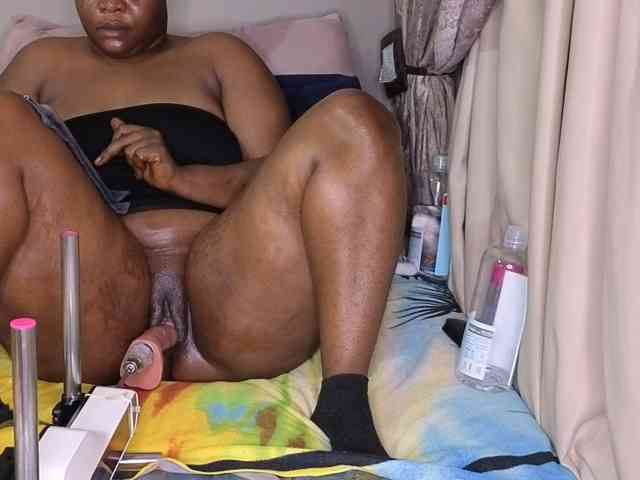 missspicybooty's live room
