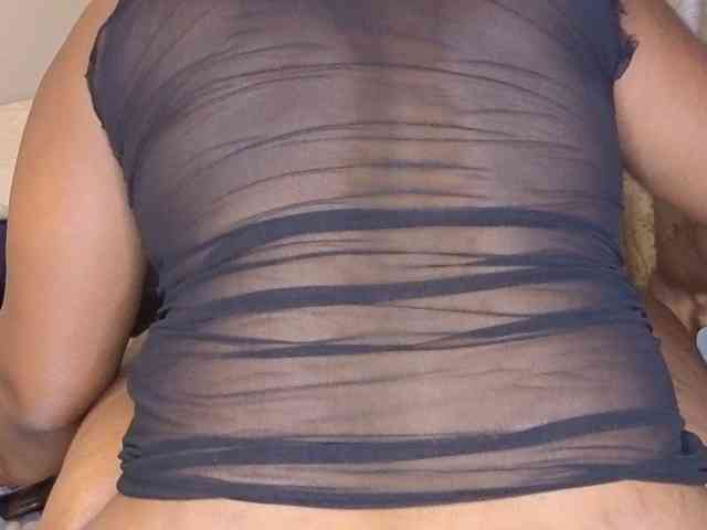 MissSpicybooty webcam