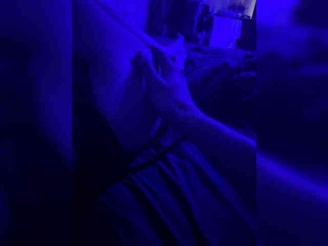 LoveBlackRose webcam
