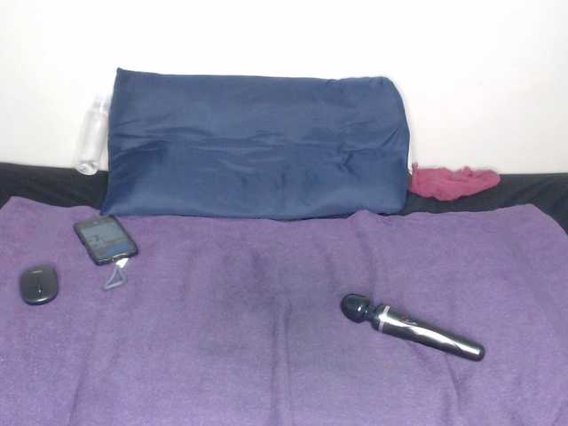 liztaylor live cam on BongaCams