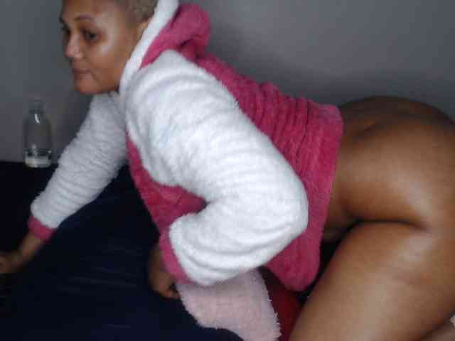 liztaylor webcam
